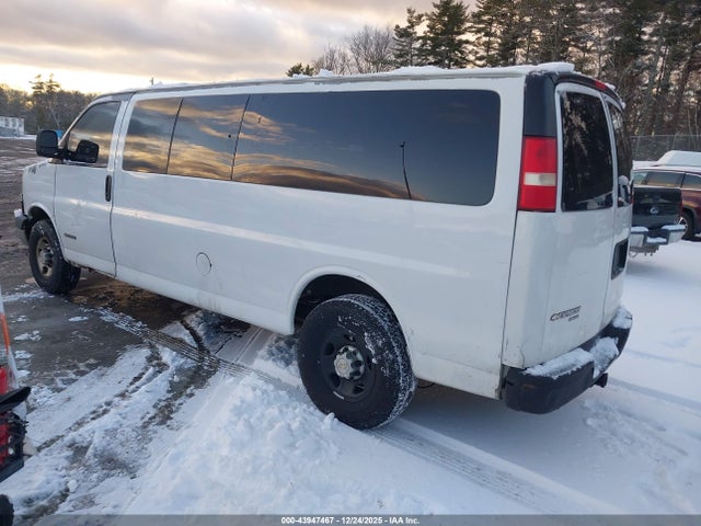 2013 CHEVROLET EXPRESS 3500 1GAZG1FG1D1130505 Photo 2