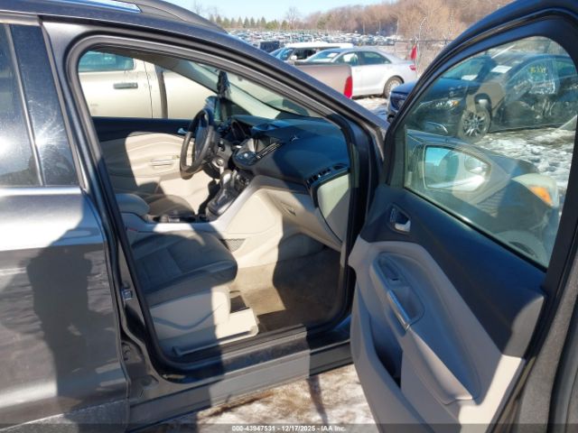 2016 FORD ESCAPE 1FMCU9GX5GUB00764 Photo 4