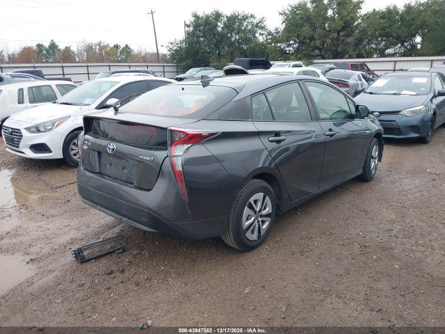 JTDKARFU1G3012834 Toyota Prius Three