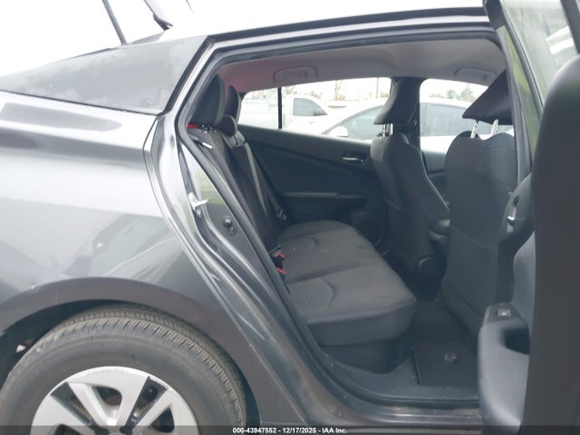JTDKARFU1G3012834 Toyota Prius Three
