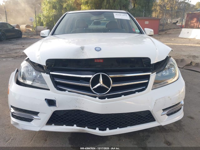 WDDGF4HB4ER312003 Mercedes-Benz C-class C 250 Sport