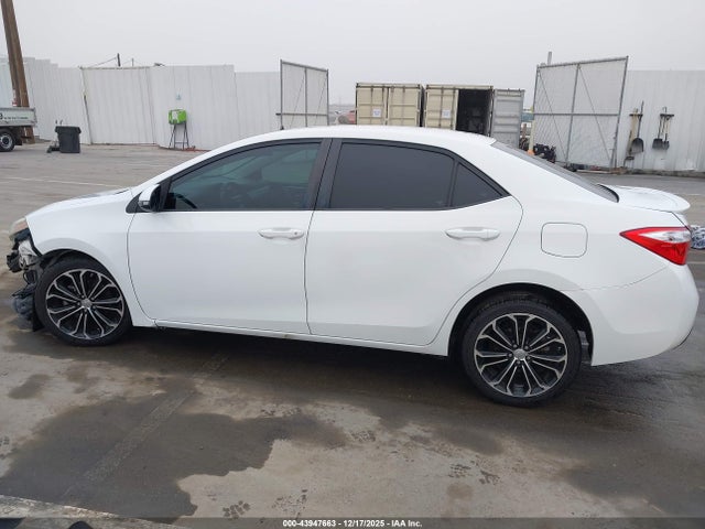 Toyota Corolla S Plus 2016 5YFBURHE2GP460245 Image 13