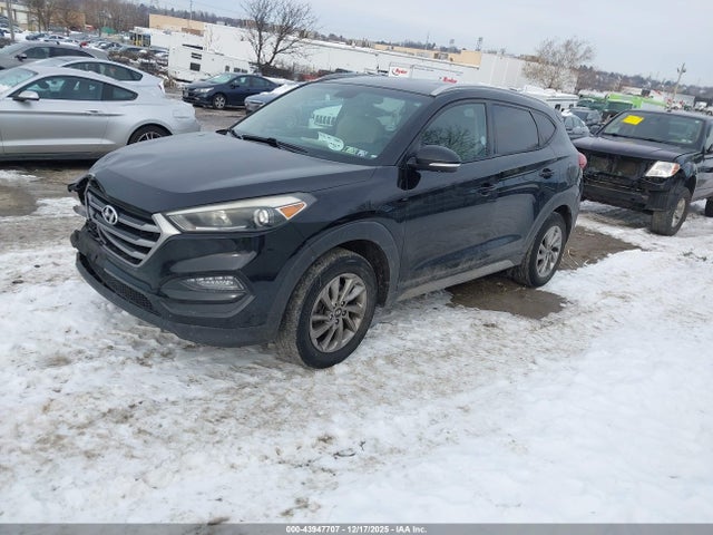 Hyundai Tucson Se Plus 2017 KM8J3CA47HU502843 Image 2