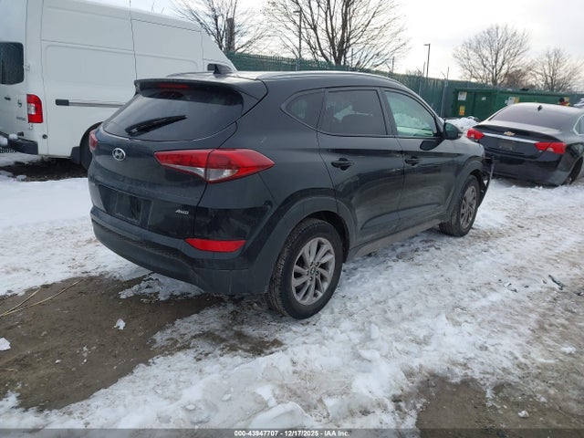 Hyundai Tucson Se Plus 2017 KM8J3CA47HU502843 Image 4