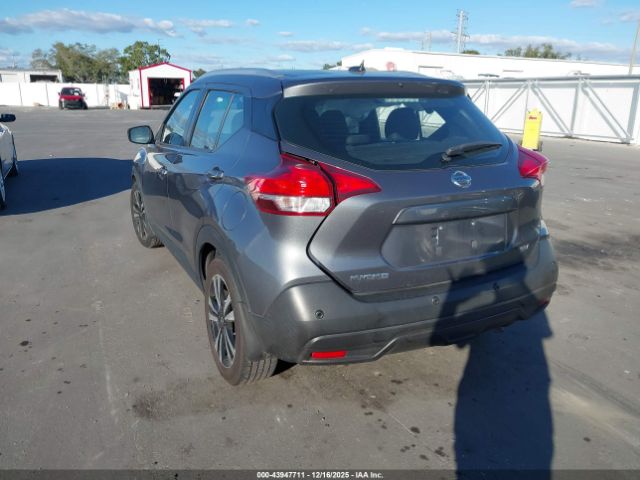 2020 NISSAN KICKS 3N1CP5CV3LL505747 Photo 2