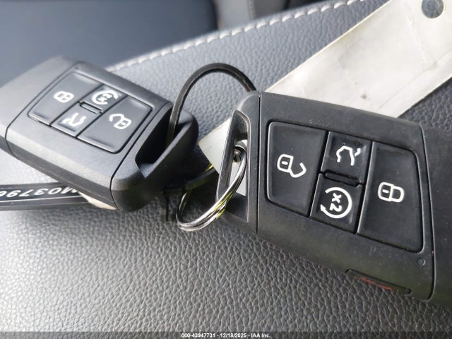 Auction sale of the 2024 Volkswagen Tiguan 2.0t Se/2.0t Wolfsburg Edition, vin: 3VVMB7AX9RM037964, lot number: 43947731