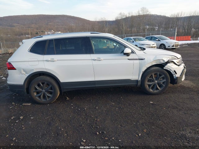 Auction sale of the 2024 Volkswagen Tiguan 2.0t Se/2.0t Wolfsburg Edition, vin: 3VVMB7AX9RM037964, lot number: 43947731