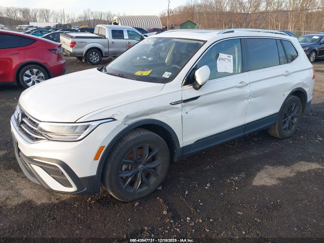 Auction sale of the 2024 Volkswagen Tiguan 2.0t Se/2.0t Wolfsburg Edition, vin: 3VVMB7AX9RM037964, lot number: 43947731