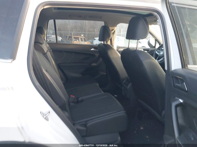 Auction sale of the 2024 Volkswagen Tiguan 2.0t Se/2.0t Wolfsburg Edition, vin: 3VVMB7AX9RM037964, lot number: 43947731