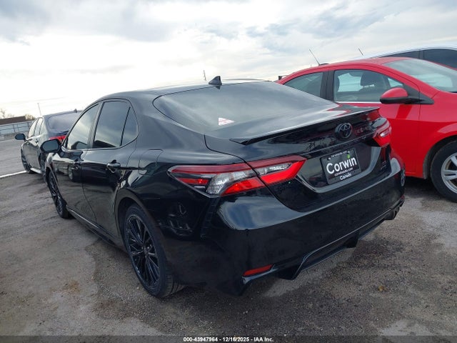 2022 Toyota Camry Se Nightshade Special Awd მანქანა იყიდება აუქციონზე, vin: 4T1T11BK2NU056242, აუქციონის ნომერი: 43947964