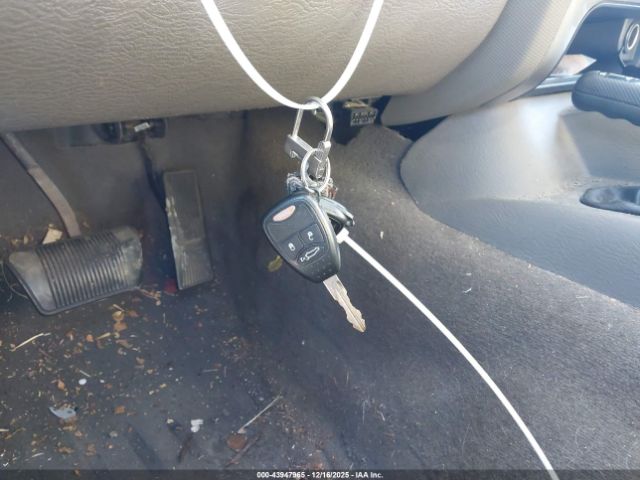 2005 JEEP LIBERTY 1J4GL38K85W724529 Photo 10