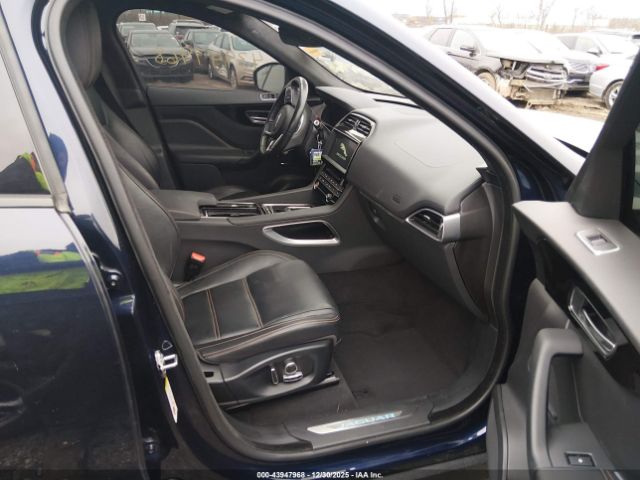2020 JAGUAR F-PACE SADCK2FX0LA618588 Photo 4