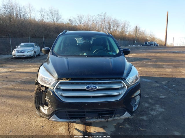 1FMCU9GDXJUC62404 Ford ESCAPE SE