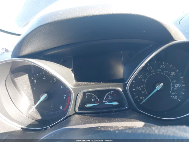 1FMCU9GDXJUC62404 Ford ESCAPE SE