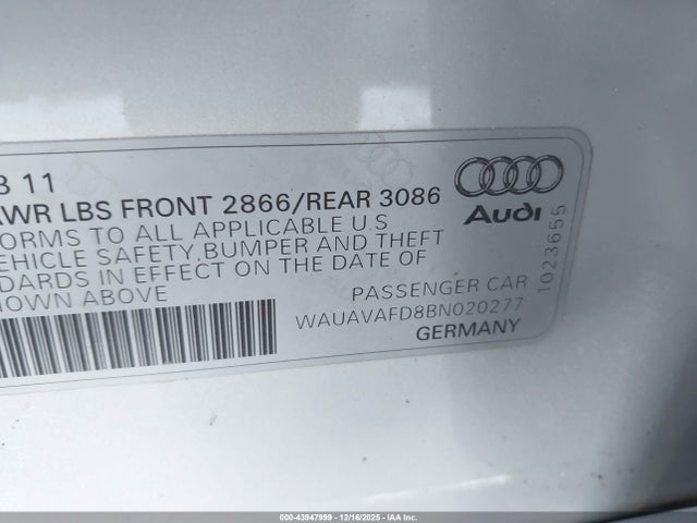 2011 AUDI A8 WAUAVAFD8BN020277 Photo 8
