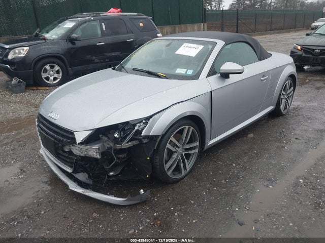 2017 AUDI TT TRUT5CFVXH1003373 Photo 1