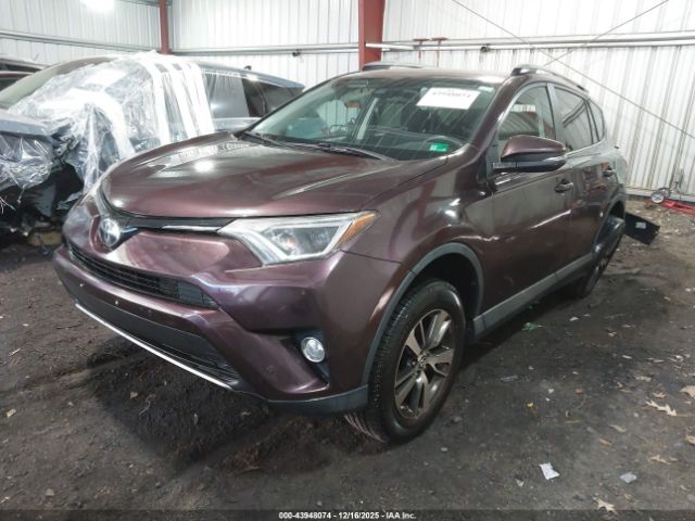 2018 TOYOTA RAV4 2T3WFREV3JW433147 Photo 1