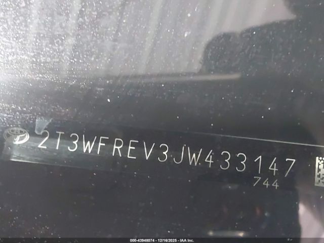 2018 TOYOTA RAV4 2T3WFREV3JW433147 Photo 8