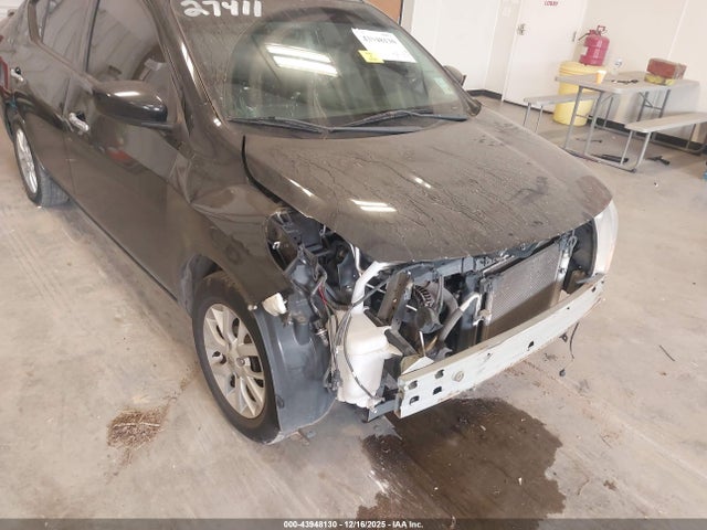 3N1CN7APXJL871417 Nissan Versa 1.6 Sv
