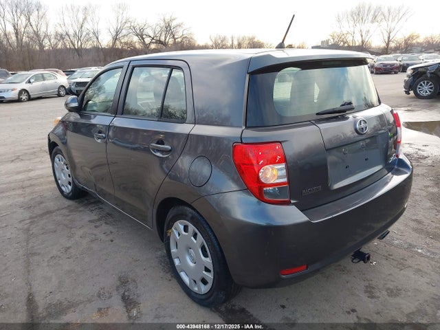 2011 SCION XD JTKKU4B47B1013872 Photo 2
