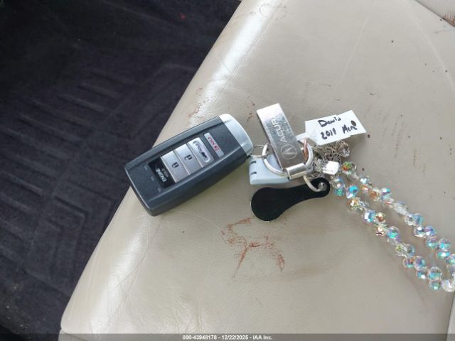 2018 ACURA MDX 5J8YD4H52JL027636 Photo 10