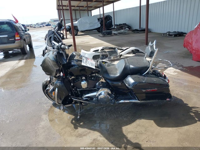 Продаж на аукціоні авто 2015 Harley-davidson Flhxs Street Glide Special, vin: 1HD1KRM11FB672165, номер лоту: 43948182