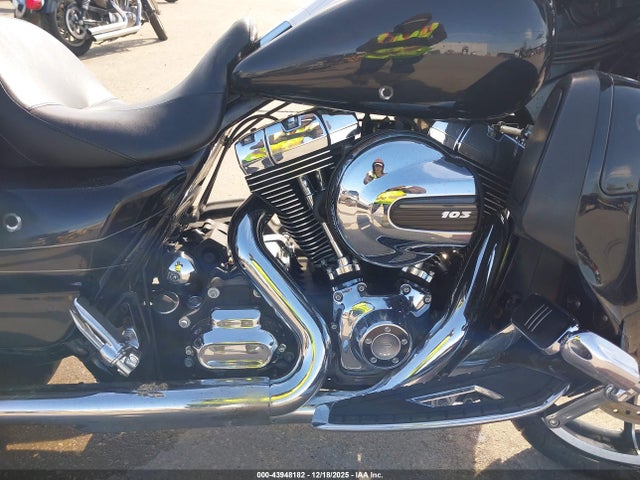 Продаж на аукціоні авто 2015 Harley-davidson Flhxs Street Glide Special, vin: 1HD1KRM11FB672165, номер лоту: 43948182