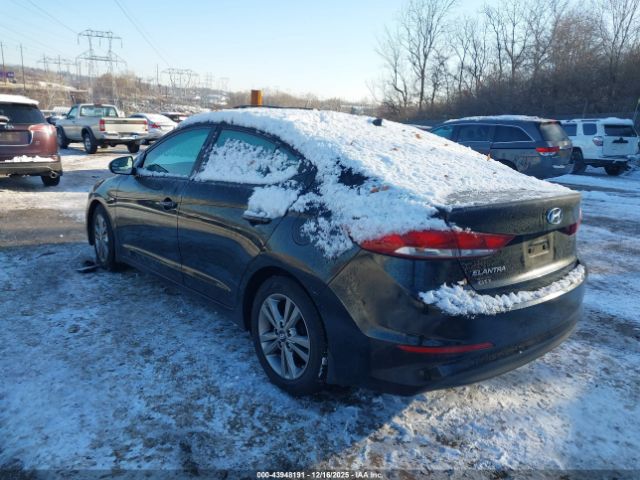 2017 HYUNDAI ELANTRA KMHD84LF4HU426002 Photo 2
