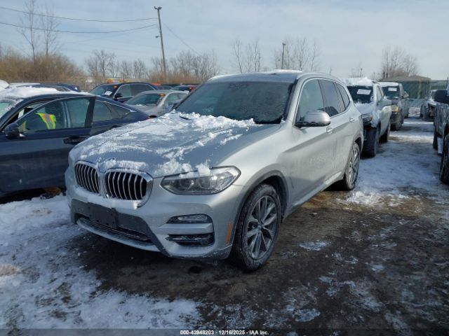 2018 BMW X3 5UXTR9C52JLD69071 Photo 1