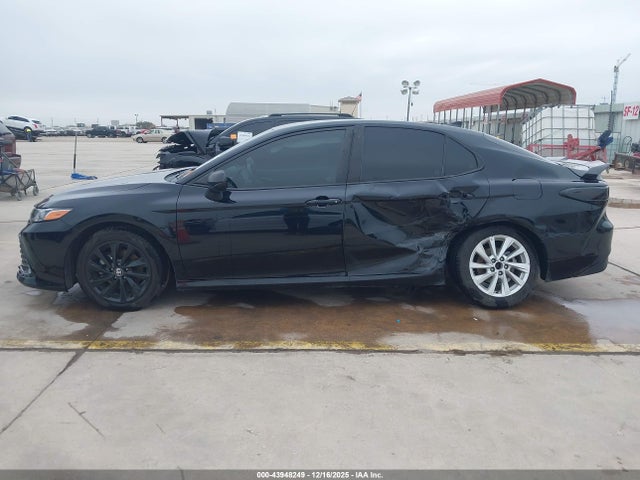 4T1C11AK6NU675539 Toyota CAMRY LE