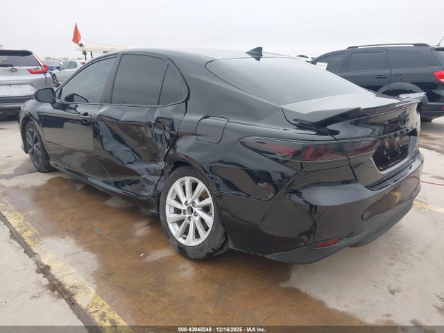 4T1C11AK6NU675539 Toyota CAMRY LE