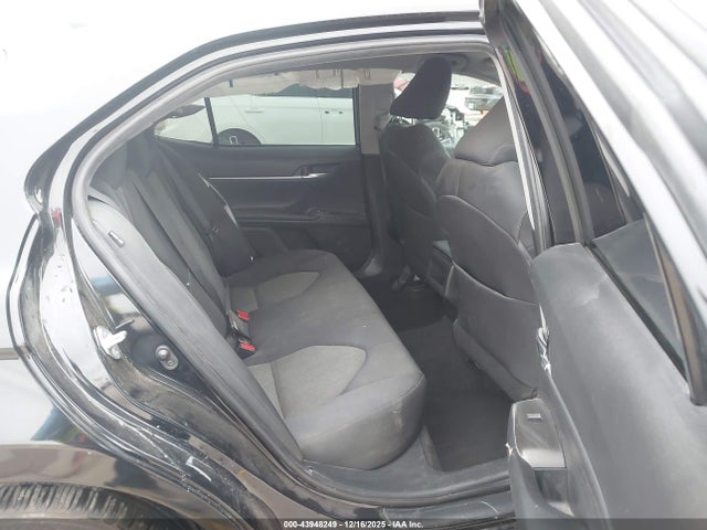 4T1C11AK6NU675539 Toyota CAMRY LE