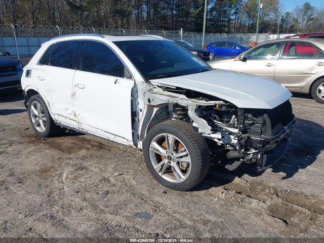 2021 AUDI Q3 WA1DECF35M1032815