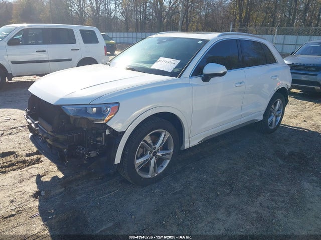 2021 AUDI Q3 WA1DECF35M1032815 Photo 1