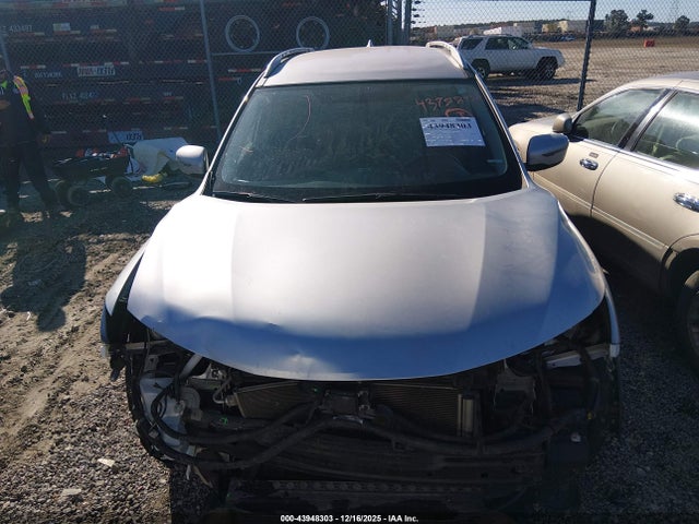 Nissan ROGUE SV 2018 KNMAT2MT3JP570482 Image 12