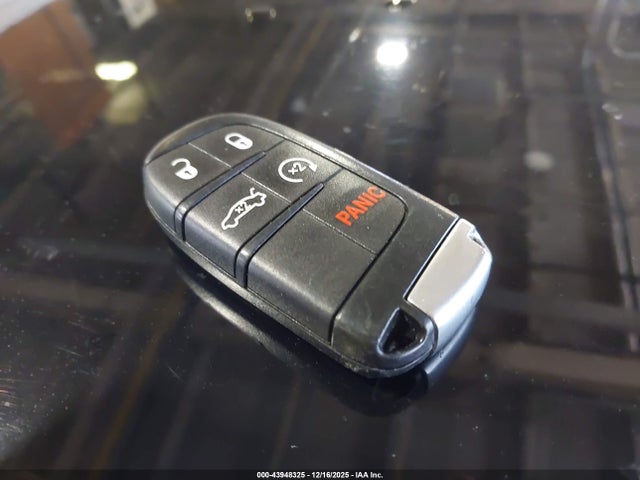 2015 CHRYSLER 200 1C3CCCCB1FN708020 Photo 10