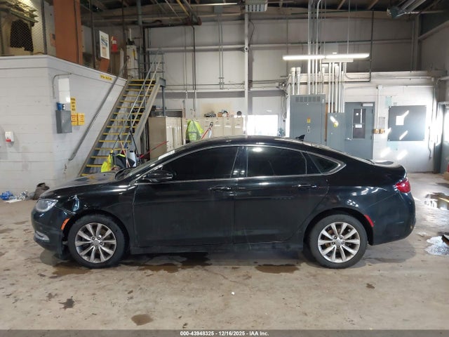 Chrysler 200 C 2015 1C3CCCCB1FN708020 Image 15