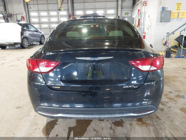 Chrysler 200 C 2015 1C3CCCCB1FN708020 Image 17