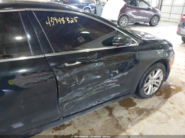 2015 CHRYSLER 200 1C3CCCCB1FN708020 Photo 5