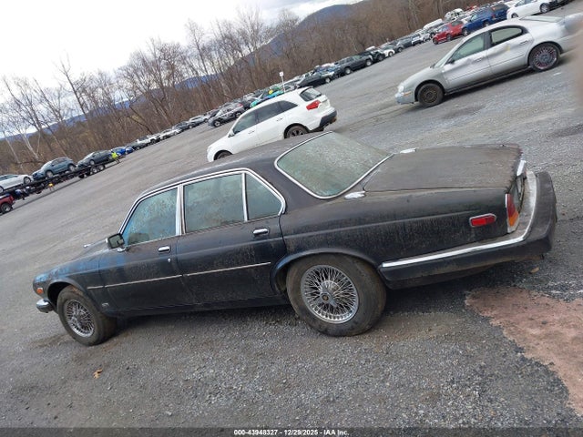 1986 Jaguar Xj6 Vanden Plas მანქანა იყიდება აუქციონზე, vin: SAJAY1342GC444914, აუქციონის ნომერი: 43948327