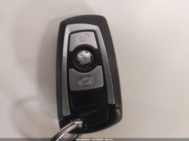 2013 BMW 328I WBA3B3C58DF534914 Photo 10