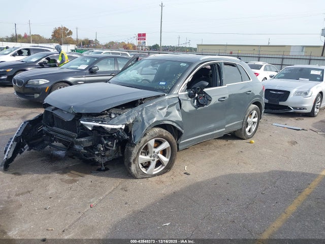 2020 AUDI Q3 WA1AECF32L1111652 Photo 1