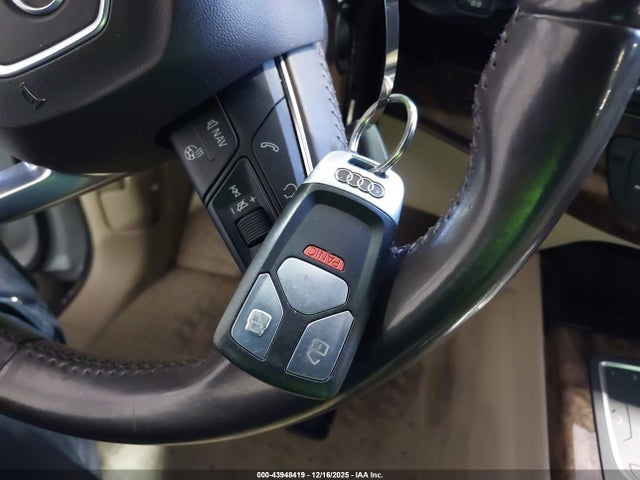 2017 AUDI Q7 WA1LAAF70HD013057 Photo 10