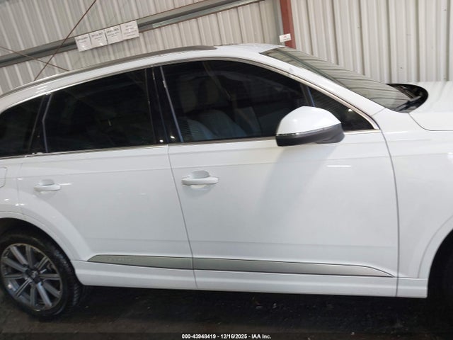 43948419 :رقم المزاد ، WA1LAAF70HD013057 vin ، 2017 Audi Q7 3.0t Premium مزاد بيع