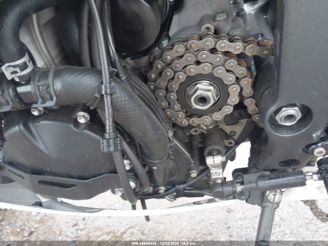 Продажа на аукционе авто 2025 Kawasaki Zx636 K, vin: JKBZXJJ1XSA027029, номер лота: 43948435