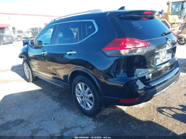 2017 NISSAN ROGUE JN8AT2MV4HW250299 Photo 2