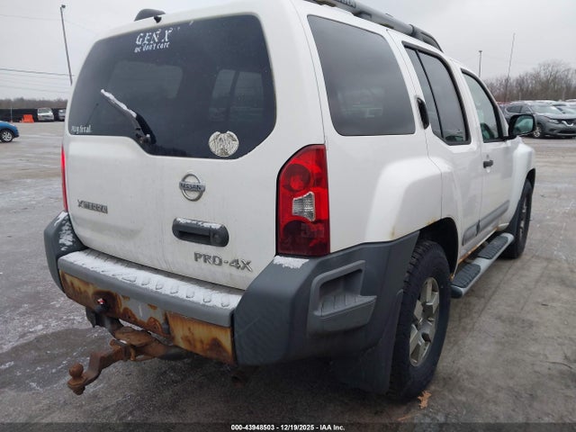 2011 NISSAN XTERRA 5N1AN0NWXBC500294 Photo 3