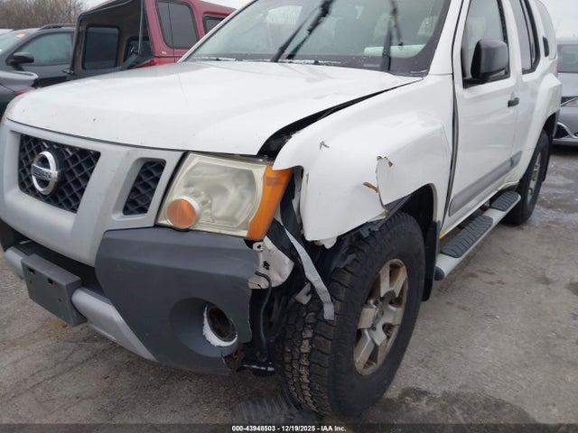 2011 NISSAN XTERRA 5N1AN0NWXBC500294 Photo 5