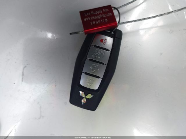 2022 MITSUBISHI OUTLANDER JA4J3VA85NZ073178 Photo 10