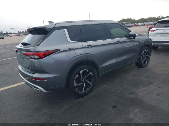 2022 MITSUBISHI OUTLANDER JA4J3VA85NZ073178 Photo 3